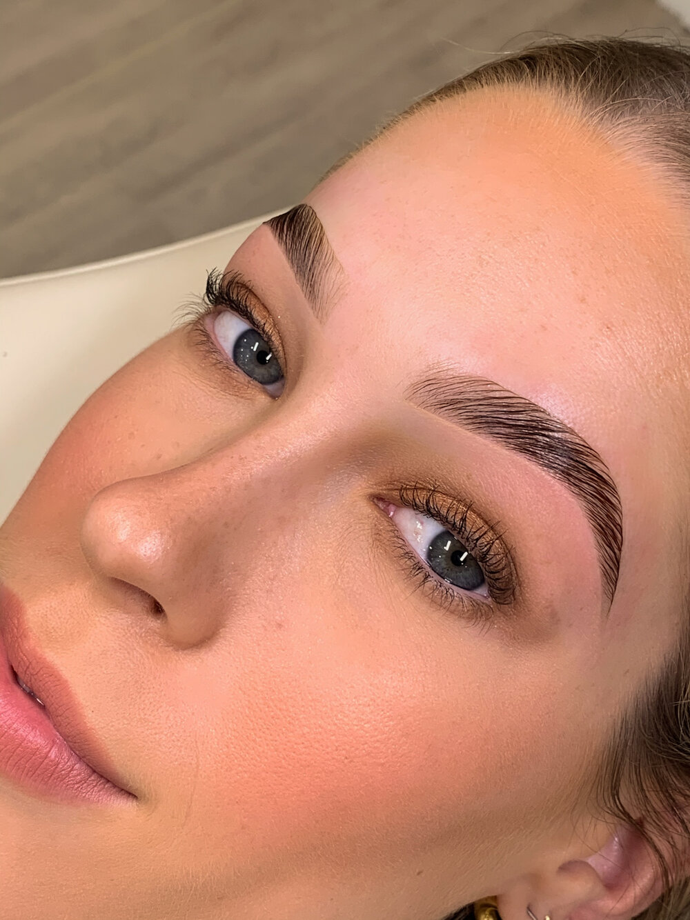 Brow lamination